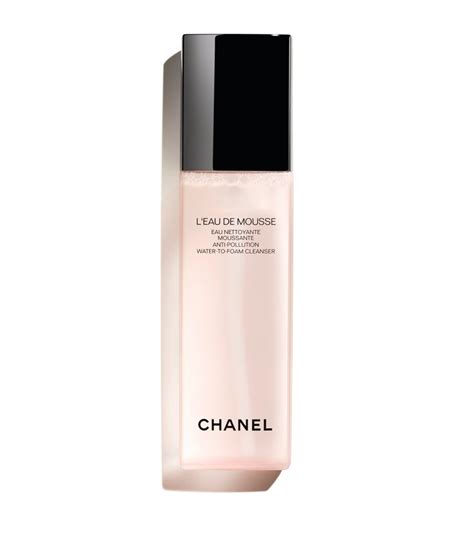 eau nettoyante moussante anti pollution chanel|eau de mousse chanel avis.